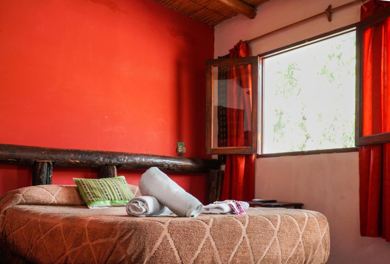 Tierra Andina Hostal Y Cabanas Tilcara Exterior foto
