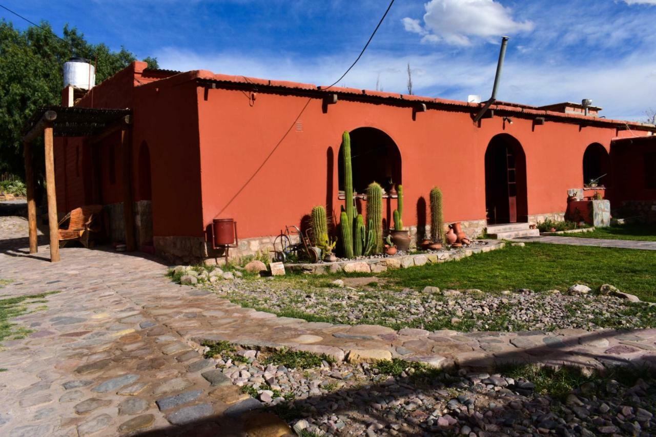 Tierra Andina Hostal Y Cabanas Tilcara Exterior foto